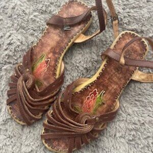 Miz Mooz Brown Sandal Size 8.5